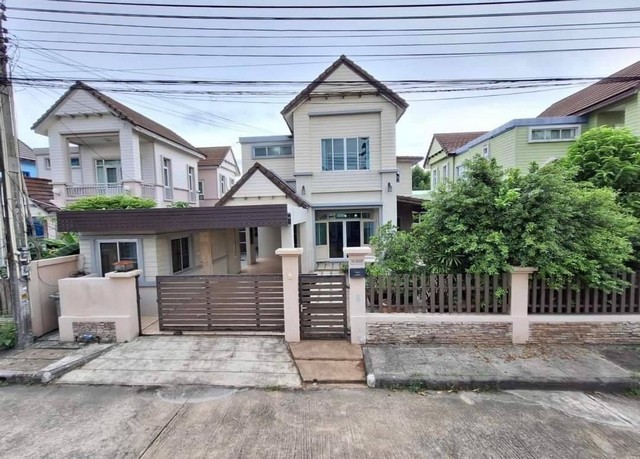 House for rent หมู่บ้าน smart home 2 บ้านเดี่ยว​ 2 ชั้น​ใกล้เจป