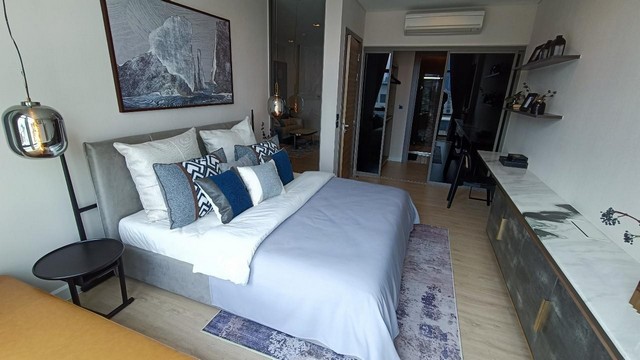 ขายคอนโดเดอะรูม เจริญกรุง 30 (The Room Charoenkrung 30)