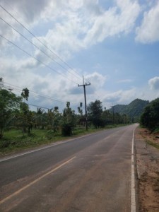 ขายที่ดินชุมพรติดทะเลอ่าวทุ่งมะขาม เงียบสงบ หาดขาวสะอาด น้ำไฟพร้อม ติดถนนสาธารณะ หาดขาวสะอาด ใกล้แหล่งท่องเที่ยว