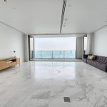 Four Seasons Private Residences – BTS Saphan Taksin
