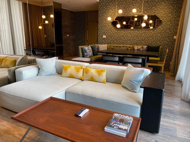 Noble Ploenchit Condo for Rent