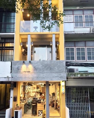 ขายพร้อมผู้เช่า ตึก 4ชั้น CANVAS LIVING & SPACE พื้นที่ 12 ตร.ว