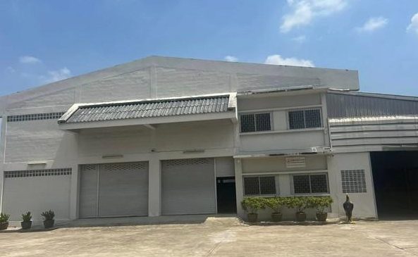 ให้เช่าโกดังพร้อมพื้นที่สำนักงาน ย่านลำลูกกาคลอง4 ปทุมธานี