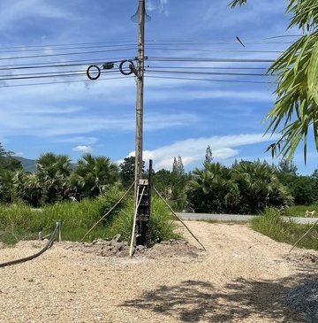 ขายด่วนที่ดิน5ไร่ ติดถนนลาดยาง ทางไปชะอำ