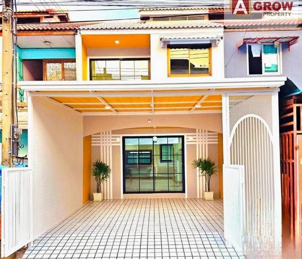 หมู่บ้านรสสุคนธ์ ซอยวัดลาดปลาดุก ตกแต่งใหม่พร้อมอยู่
