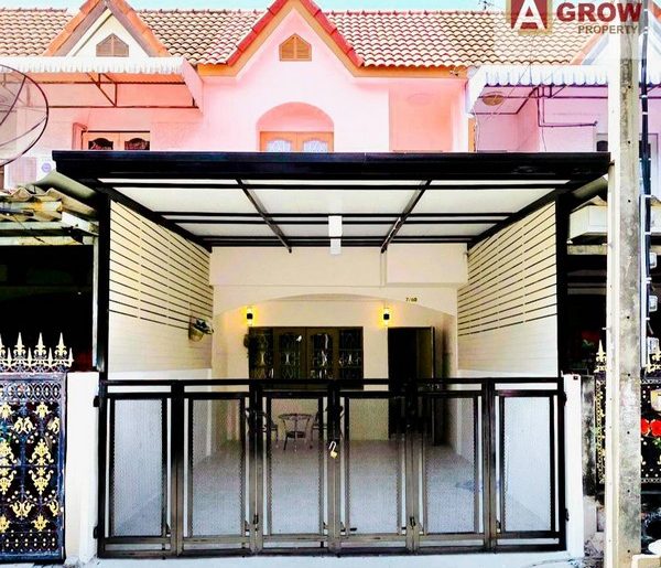 หมู่บ้านพงพจ ซอยบุญศิริ หลังบ้านไม่ชนใคร ตกแต่งใหม่พร้อมอยู่