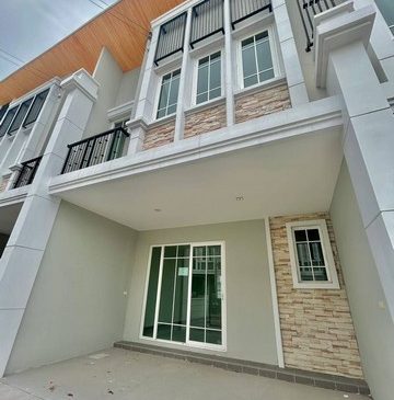 บ้านผ่อนตรงกับเจ้าของ โกลเด้นทาวน์ ซอยเขาตาโล พัทยาใต้-สุขุมวิท