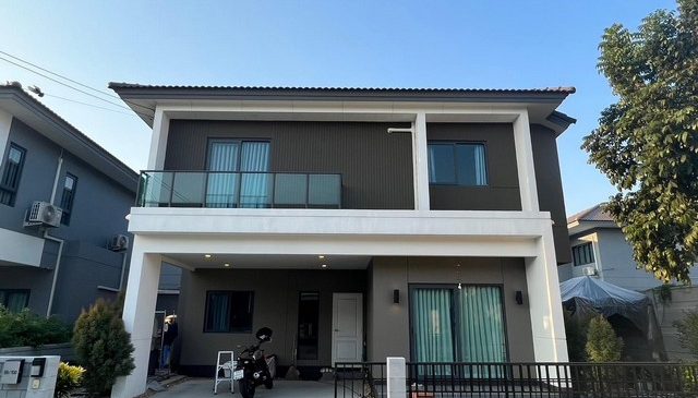 ให้เช่า บ้านเดี่ยว 2 ชั้นซ.วัดลาดปลาดุก บางบัวทอง เซ็นโทร บางใหญ่