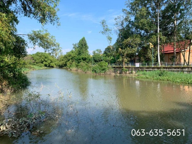 ขายบ้านสวนติดแม่น้ำนครนายก ตรงข้ามวัดโบสถ์การ้อง