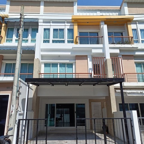ให้เช่าทาวน์โฮม 3 ชั้น โครงการภณาสิริ เรสซิเดนซ์ เกษตร-นวมินทร์