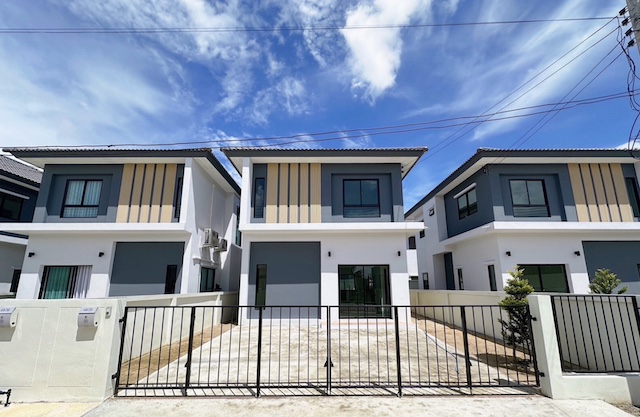BS961 ขายบ้านอิฐแดงทั้งหลัง ซีพีเอ็น นิน วงแหวน-ลำลูกกา ปทุมธานี
