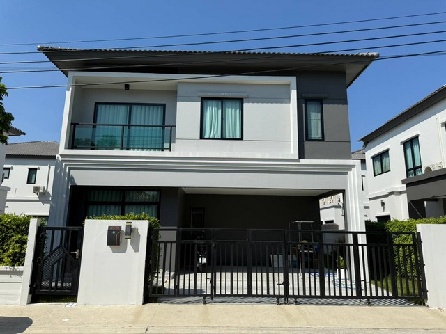ขายด่วน โครงการแกรนด์บริทาเนีย วงแหวน-รามอินทรา ขนาดที่ดิน: 50 ต