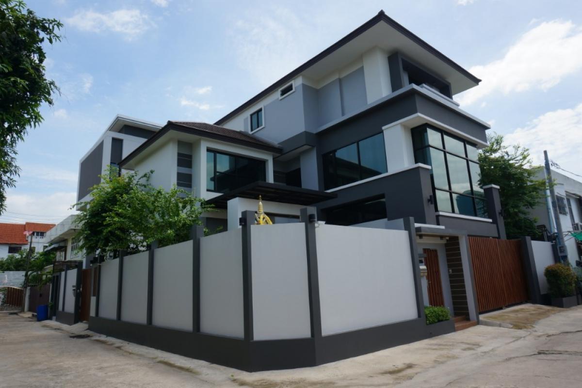 ขายบ้าน ย่านรัชดา กลางเมือง