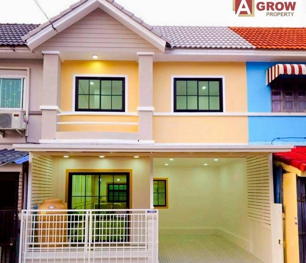 หมู่บ้านบัวทอง 4 ถนนบ้านกล้วย-ไทรน้อย บ้านสวยตกแต่งใหม่พร้อมอยู่