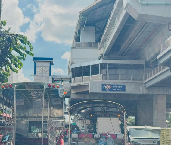 ขายที่ดินพร้อมสิ่งปลูกสร้าง เขตบางแค ห่าง mrt หลักสอง 200 เมตร