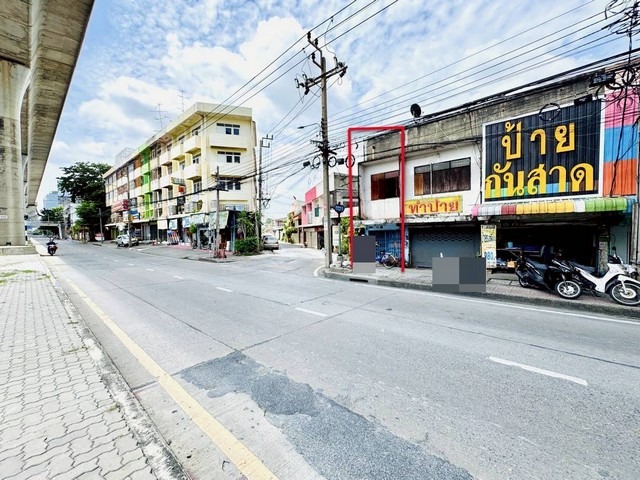 ขายอาคารพาณิชย์ 2 ชั้น เนื้อที่ 9.09 ตร.ว ถนน กรุงเทพ-นนท์