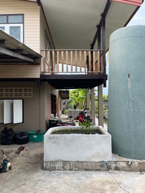 ขาย บ้านเดี่ยว ห่างจากถนนหลักเพียง200ม. พื้นที่เยอะ ถนนราดยางตลอดสาย .ทำเลดี บ้านเดี่ยวสิงห์บุรีอินทร์บุรี